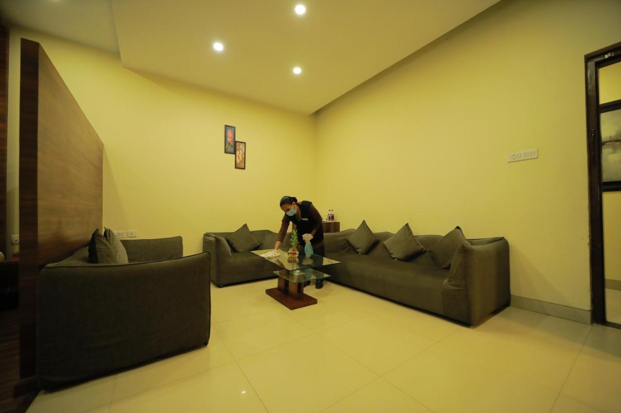 Vijaya Tej Clarks Inn Patna  Luaran gambar
